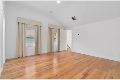 17 Vernon St #17, Newton, MA 02458 - Photo 10