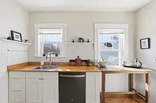 115 Navarre St, Boston, MA 02136 - Photo 8