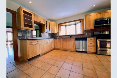 2 4 Sunset Hill Road #0, Boston, MA 02132 - Photo 10