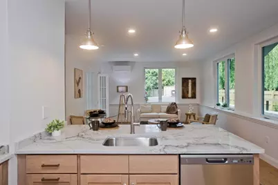 107 Williams St, Northampton, MA 01060 - Photo 4