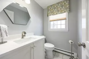 7 Lone Oak Cir, Holliston, MA 01746 - Photo 20