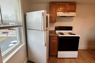 67 Pleasant St, Weymouth, MA 02190 - Photo 2