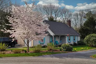 9 Washburn Pl, Dennis, MA 02641 - Photo 1