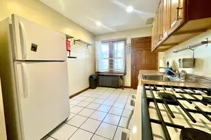 27 S Crescent Circuit, Boston, MA 02135 - Photo 2