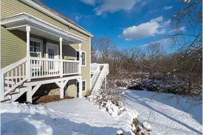 40 Arlington Ave, Dracut, MA 01826 - Photo 36