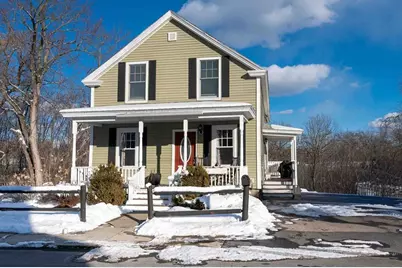 40 Arlington Ave, Dracut, MA 01826 - Photo 1