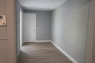 1045-1047 Worcester St, Springfield, MA 01151 - Photo 8