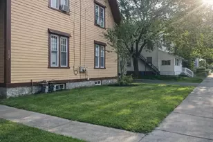 1045-1047 Worcester St, Springfield, MA 01151 - Photo 12