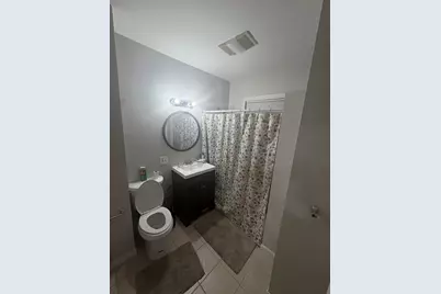 70 Jencks St, Fall River, MA 02723 - Photo 4