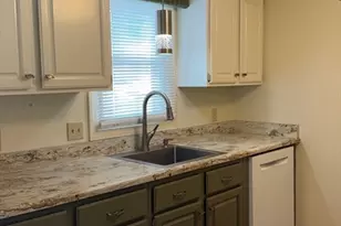 192 Pleasant St, Leominster, MA 01453 - Photo 6