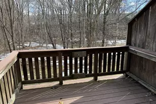 192 Pleasant St, Leominster, MA 01453 - Photo 14