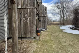 192 Pleasant St, Leominster, MA 01453 - Photo 2