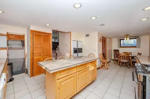 731 Hilldale Ave, Haverhill, MA 01832 - Photo 6