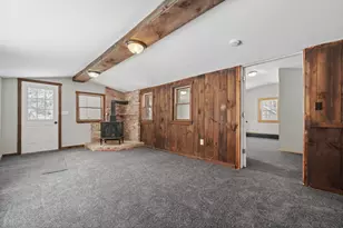 85 Roosevelt Ave, Athol, MA 01331 - Photo 26