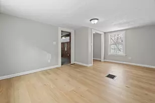 85 Roosevelt Ave, Athol, MA 01331 - Photo 24