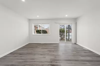 12 Bayberry Dr #2, Sharon, MA 02067 - Photo 4