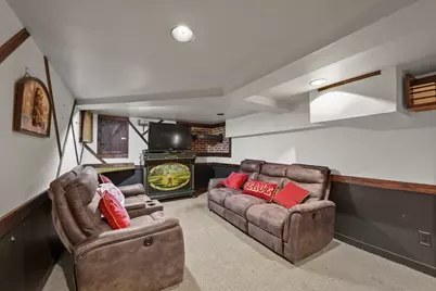 74 Norman, Pittsfield, MA 01201 - Photo 32