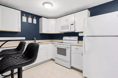 1617 Braley Rd #82, New Bedford, MA 02745 - Photo 8