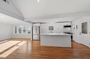 55 Mansfield St, Gloucester, MA 01930 - Photo 6