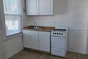 32 Brown, Waltham, MA 02453 - Photo 6