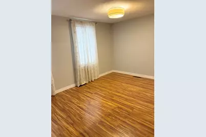 5 Ferncroft St, Longmeadow, MA 01106 - Photo 6