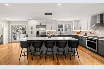 35 Neillian Way #35, Bedford, MA 01730 - Photo 6