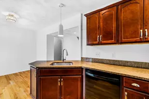 5 Valentine St, Boston, MA 02119 - Photo 10