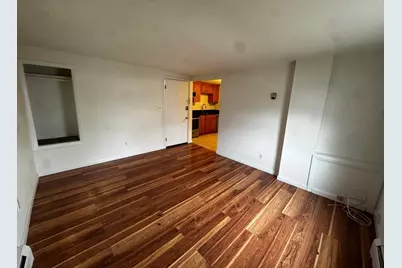 87R Madison St #2R, Malden, MA 02148 - Photo 2