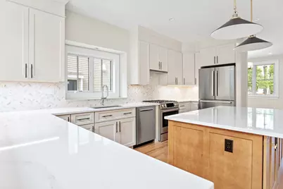 18 Talbot Lane #18, Reading, MA 01867 - Photo 8