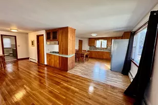 156 Nichols Ave, Watertown, MA 02472 - Photo 4