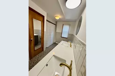 156 Nichols Avenue #1, Watertown, MA 02472 - Photo 18