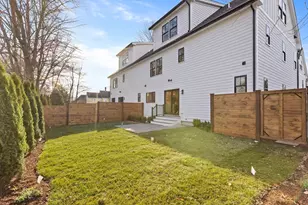10 Webber Ave, Bedford, MA 01730 - Photo 24