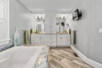 101 Greensward Rd, Mashpee, MA 02649 - Photo 22