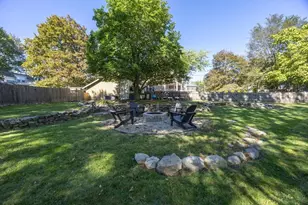 102 Centre St, Danvers, MA 01923 - Photo 34