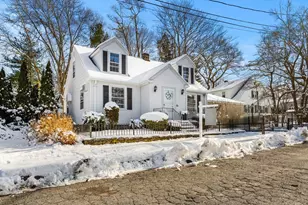 25 O'Hearn St, Fall River, MA 02720 - Photo 6