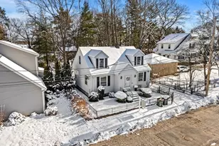 25 O'Hearn St, Fall River, MA 02720 - Photo 2