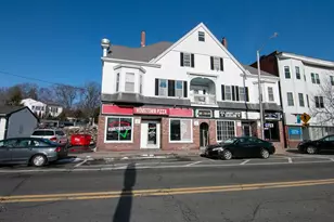 21 Essex St, Saugus, MA 01906 - Photo 1