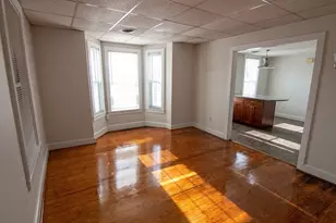 21 Essex St, Saugus, MA 01906 - Photo 14