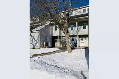 112 Beacon Park #112, Webster, MA 01570 - Photo 1