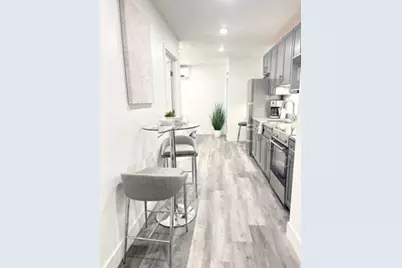 585 Essex St #326, Lynn, MA 01901 - Photo 2