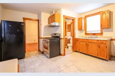 68 Newhall Street #68 A, Malden, MA 02148 - Photo 8