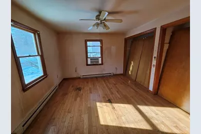 115 Main St, Cheshire, MA 01225 - Photo 10