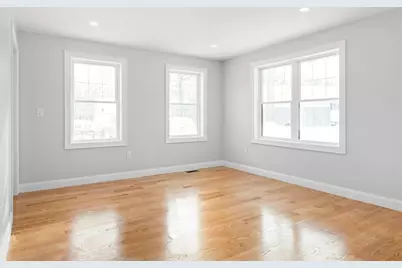 12 Lands End Rd, Tyngsborough, MA 01879 - Photo 10