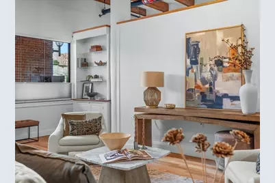 33 Sleeper St #104, Boston, MA 02210 - Photo 6