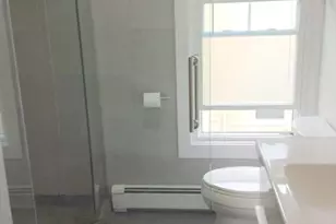 285 Hawthorn St, New Bedford, MA 02740 - Photo 10