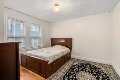 56 Edgecliff Rd #1, Watertown, MA 02472 - Photo 6