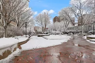 8 Whittier Pl, Boston, MA 02114 - Photo 4