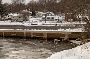 70 East St, Ipswich, MA 01938 - Photo 2