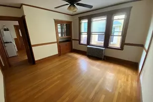 33 Iroquois St, Boston, MA 02120 - Photo 4