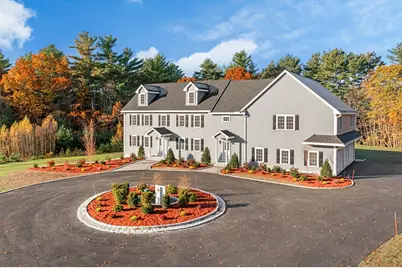 22 Townsend Rd, Shirley, MA 01464 - Photo 2